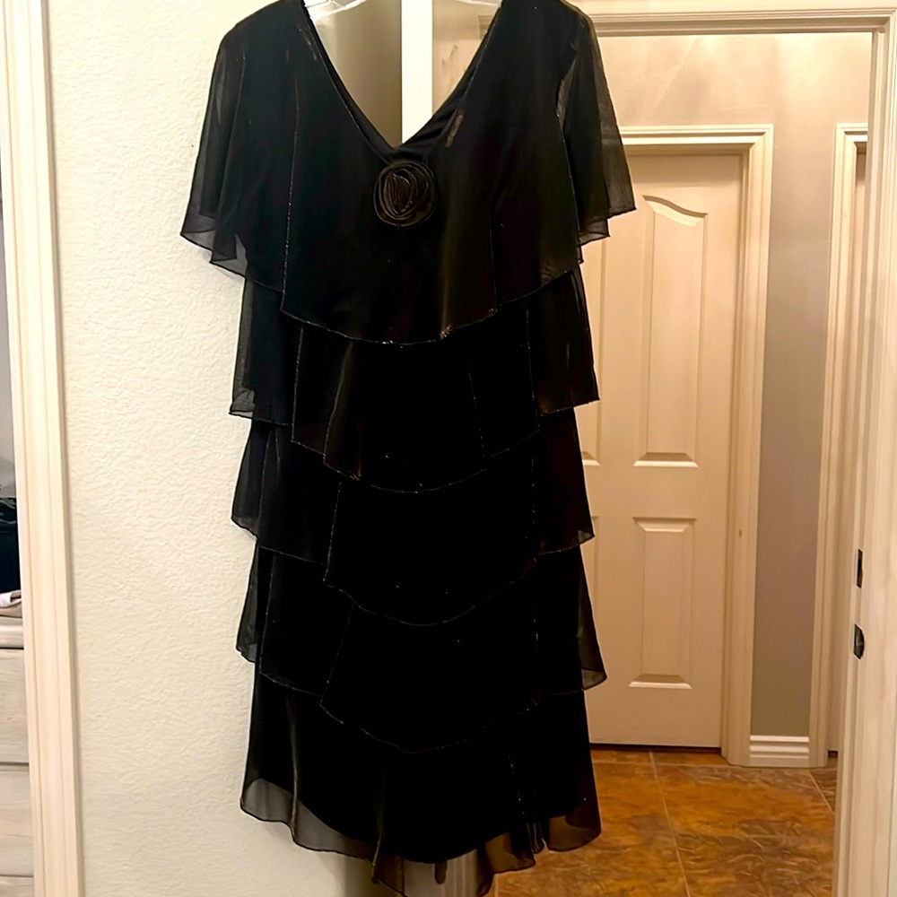 Patra size 12 Beautiful delicate layered dress